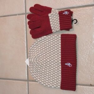 Uniqlo x JW Anderson Beanie and Gloves